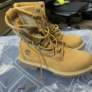 Timberland open weave boots size 6.5 GUC US